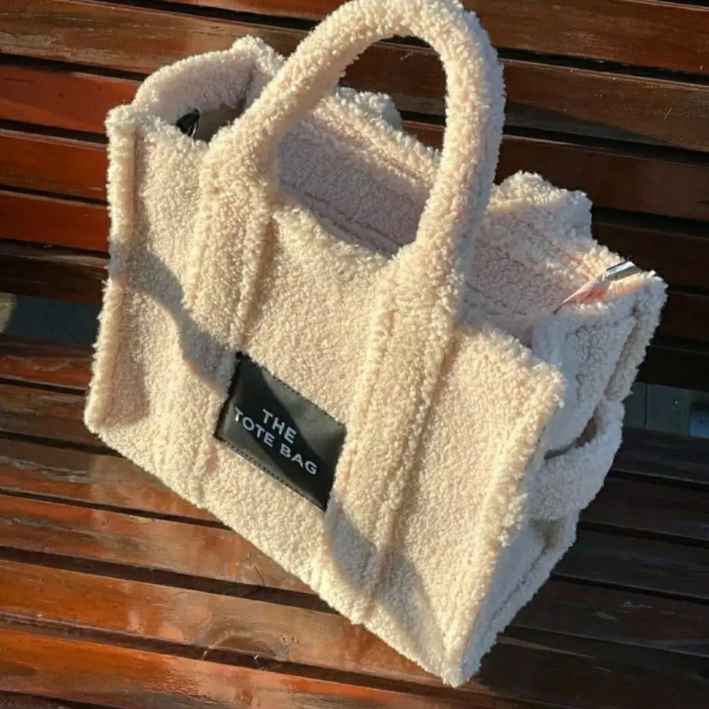 Tote Winter Faux Fur Shoulder Bag (4-5 weeks shipping )
